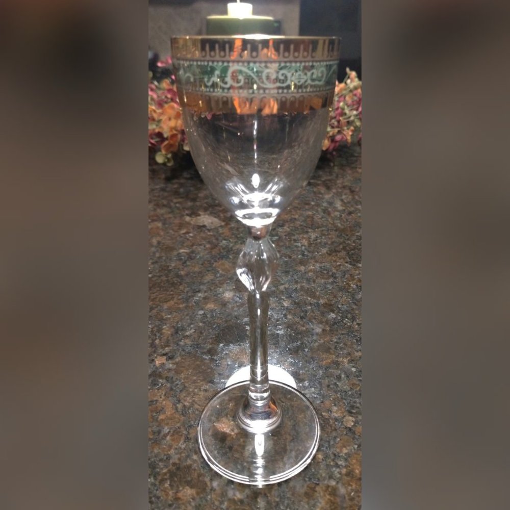 Set of Four Gold & Emerald Rimmed Crystal Wine/Cordial Glasses - Picture 2 of 4